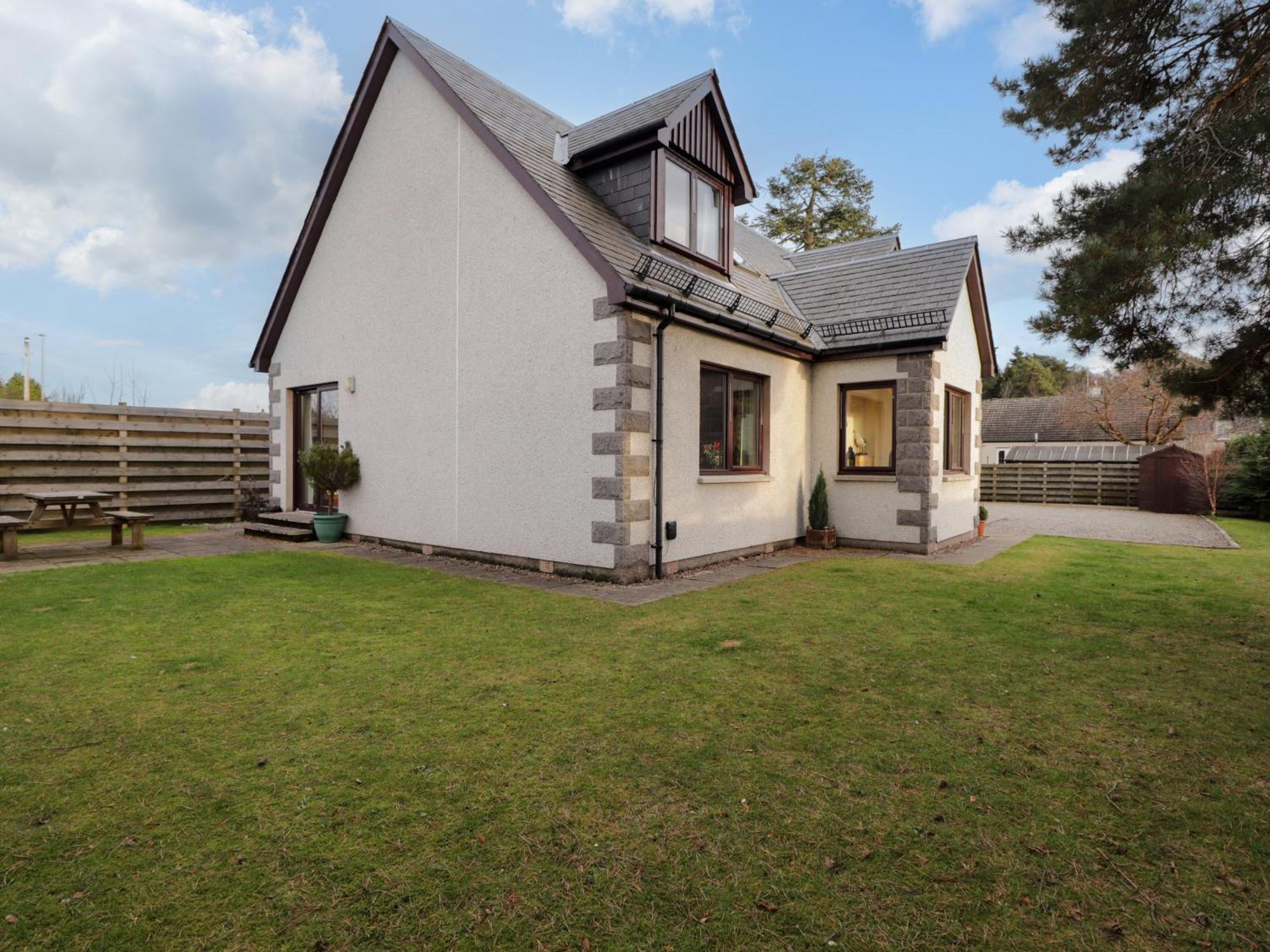 Bruach Gorm Cottage Grantown-on-Spey Ngoại thất bức ảnh
